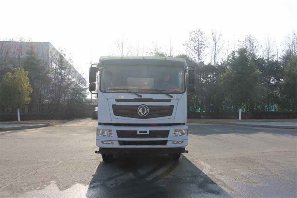 25噸灑水車-25方灑水車